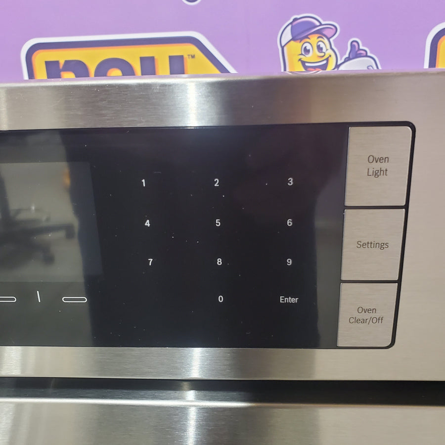 Bosch Benchmark Series 30 in. Built-In Single Electric Convection Wall Oven in Stainless Steel w/ Right Side Opening Door HBLP451RUC - New in Box