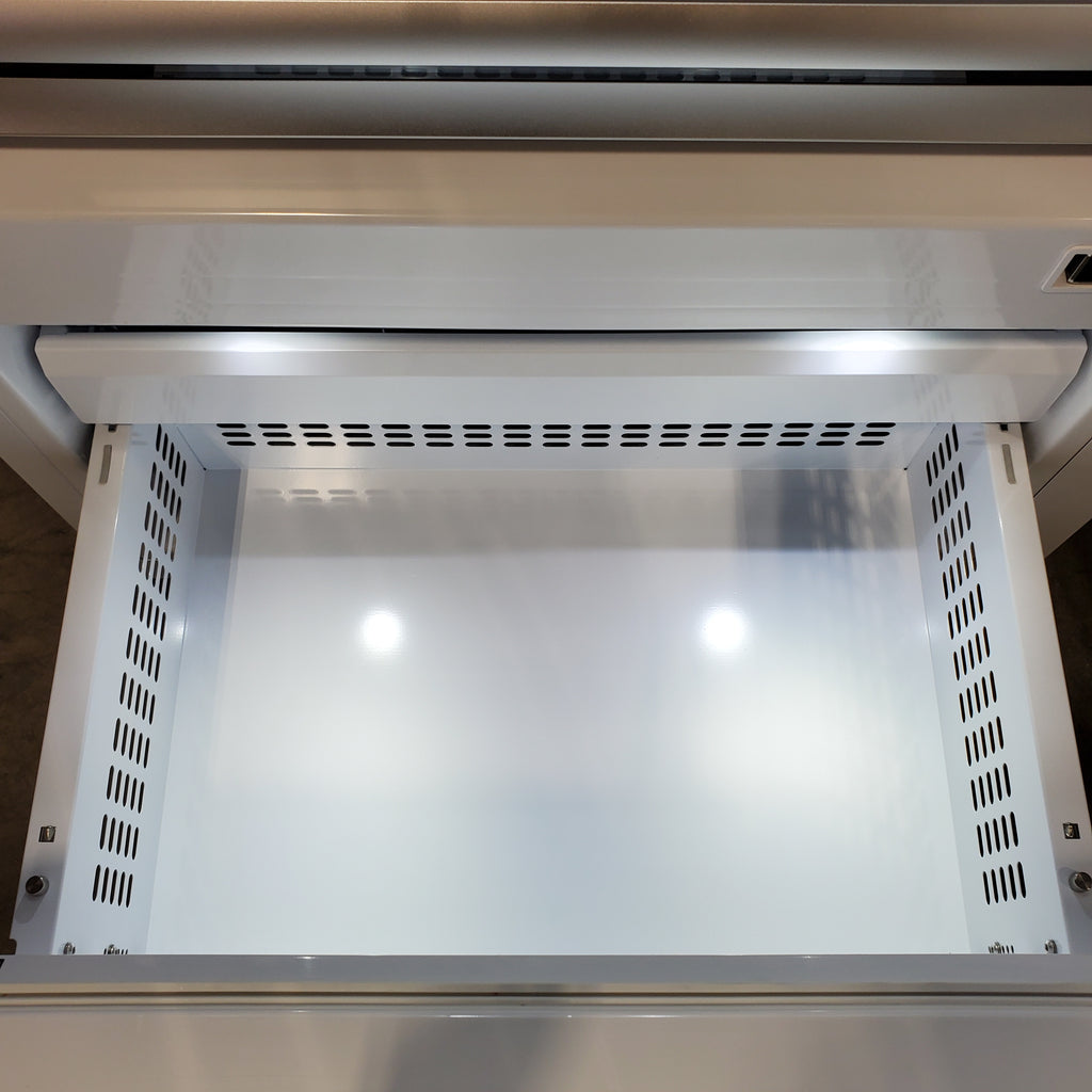 Pictures of Bertazzoni Built-in Bottom Mount Refrigerator with Ice Maker 11113135 - REF36BMBIPRT - Scratch & Dent (Minor) - Neu Appliance Outlet - Discount Appliance Outlet in Austin, Tx