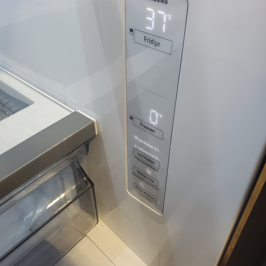 Samsung Bespoke AI Counter-Depth Sphere Ice 26-cu ft 36-in Wide French Door Refrigerator with Dual Ice Maker (Fingerprint Resistant Stainless Steel) ENERGY STAR Certified RF70F27SER - Scratch & Dent (Moderate)
