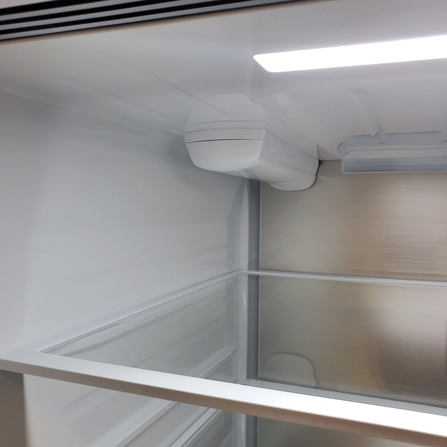 LG 30 cu. ft. Smart Standard-Depth MAX™ 4-Door French Door Refrigerator with Full-Convert Drawer™ LF30S8210S - Scratch & Dent (Minor)