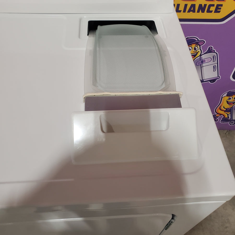 Whirlpool White Top Load 3.8 Cu. Ft. Washer with Late Lid Lock WTW4655JW2 - Certified Refurbished and Whirlpool 7.0 cu. ft. Electric Dryer with Auto-Moisture Sensing WED4850HW - Certified Refurbished