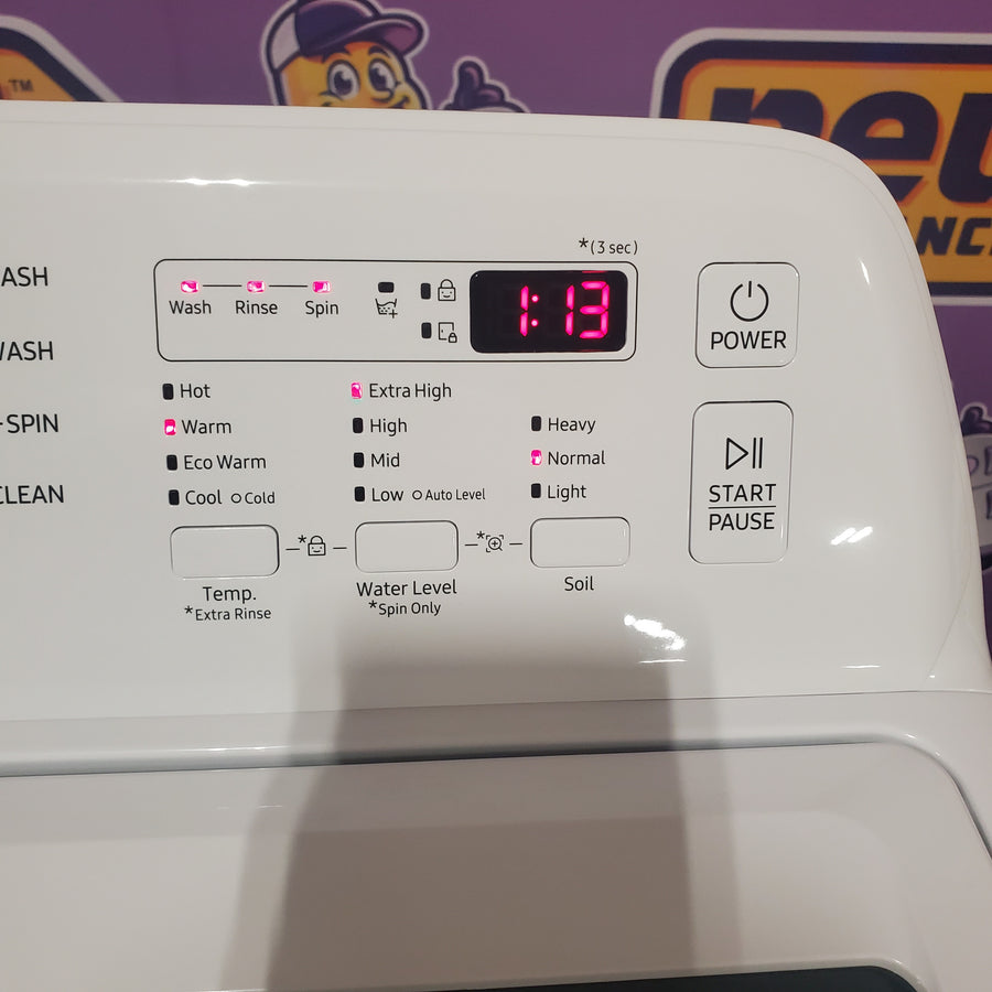 Samsung 4.5 cu. ft. Top Load Washer with Vibration Reduction Technology+ in White WA45T3200AW - Scratch & Dent (Minor)