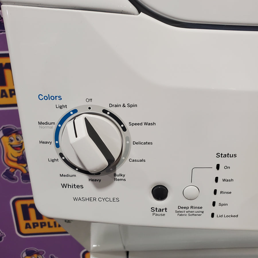 GE 3.8 cu. ft. Washer 5.9 cu. ft. Long Vent Electric Dryer Combo in White GUV27ESSMWW - Certified Refurbished
