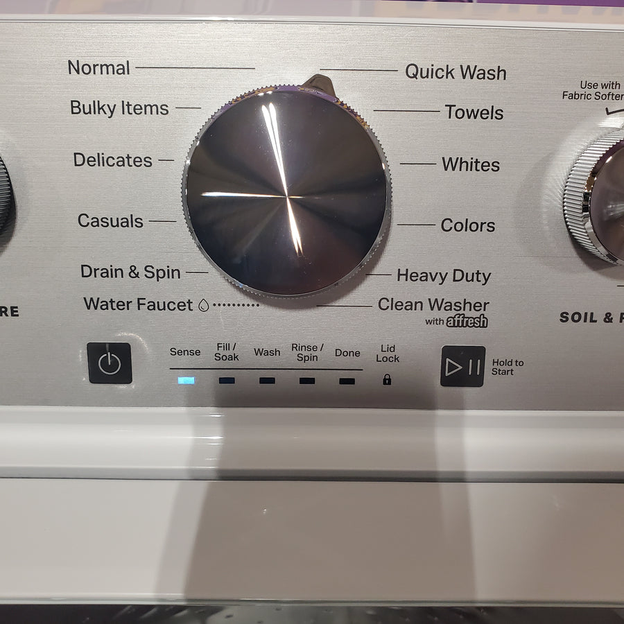 Maytag 4.7 cu. ft. Top Load Washer with Agitator, Pet Pro Option and Extra Power in White MTW5605RW - Scratch & Dent (Minor)