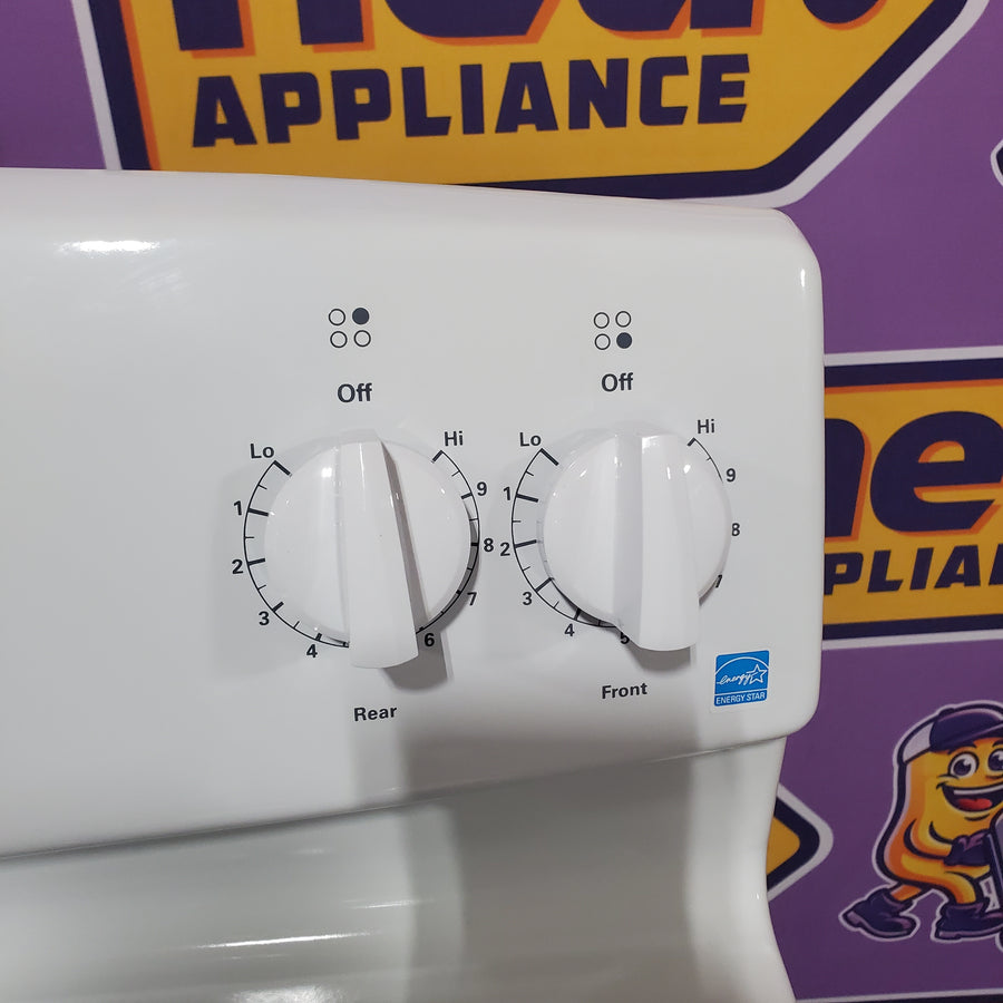 Hotpoint White 30-in 4 Burners 5-cu ft Freestanding Electric Range with Sensi Temp Technology RBS330DRWW - Scratch & Dent (Minor)