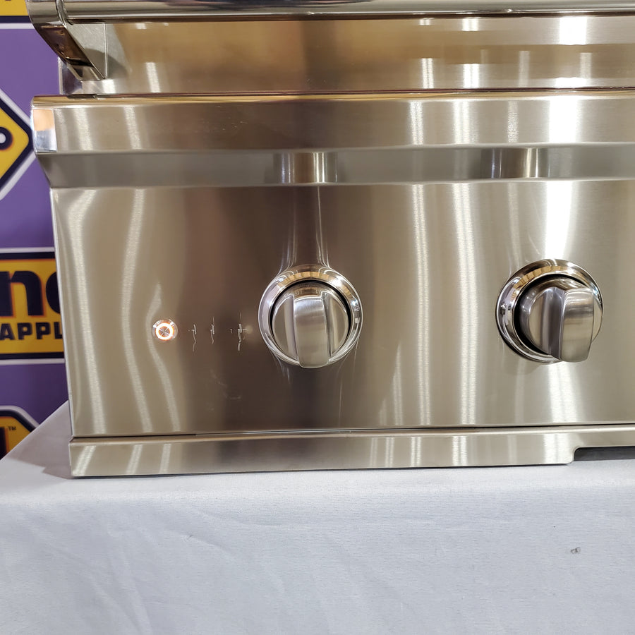 Coyote C-Series 35.5" Built-In Gas Grill in Stainless Steel 1118351 - C2C36LP - Scratch & Dent (Moderate)