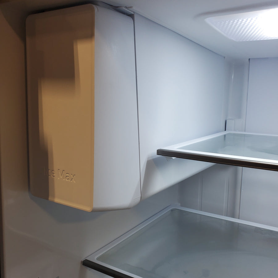 Samsung Bespoke AI Counter-Depth Sphere Ice 26-cu ft 36-in Wide French Door Refrigerator with Dual Ice Maker ( Fingerprint Resistant Stainless Steel ) ENERGY STAR Certified RF70F27SER - Scratch & Dent (Minor)
