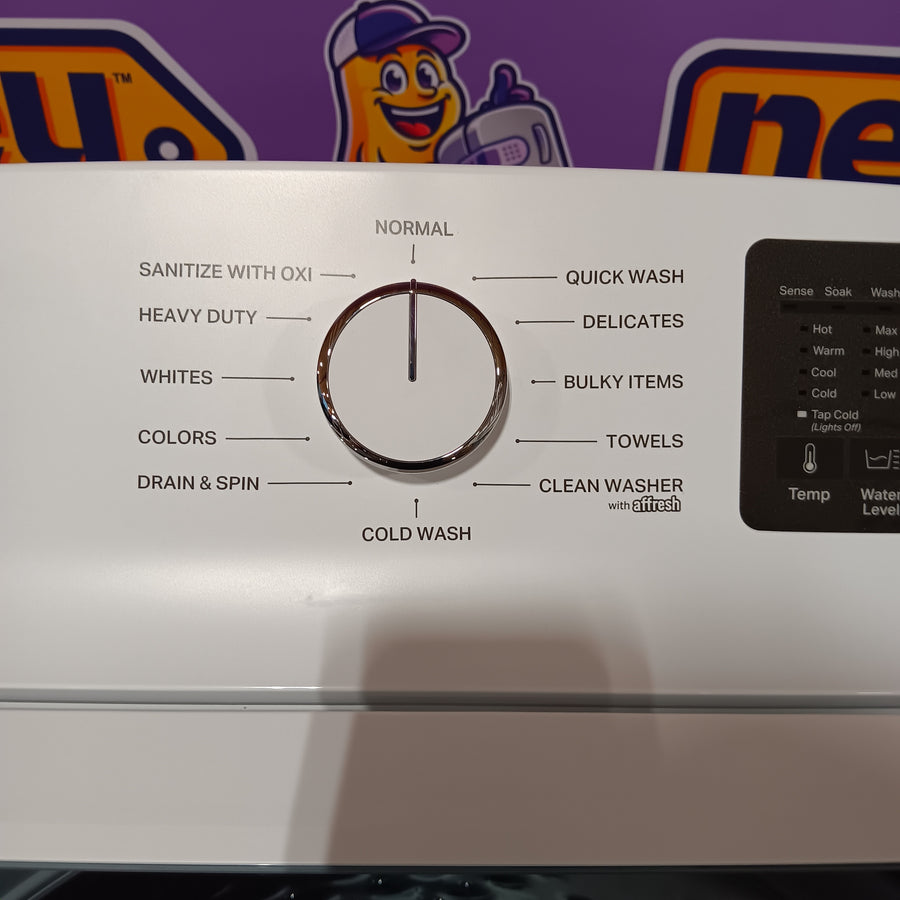 Whirlpool 4.2-4.3 Cu. Ft. Top Load Washer with 2-in-1 Removable Agitator and Soft Close Glass Lid WTW4307SW - Scratch & Dent (Minor) and Whirlpool 7.0 cu. ft. Electric Dryer with Adaptive Dry and Wrinkle Shield™ Option 16285 - WED4307SW - Open Box