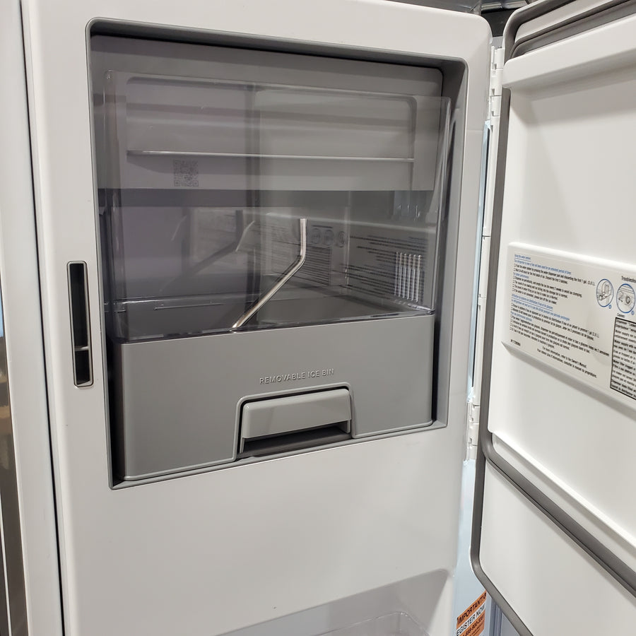 Whirlpool Counter-Depth 23.4-cu ft 3 -Door Refrigerator with Dual Ice Maker with Water and Ice Dispenser WRFC5236RZ - Scratch & Dent (Minor)