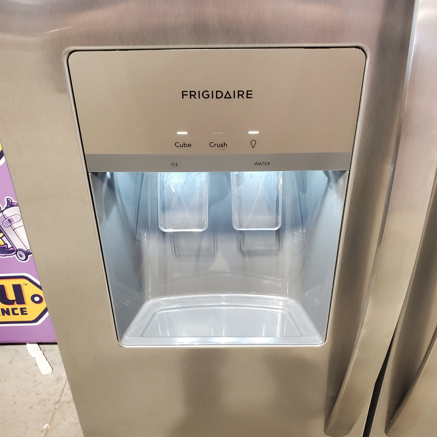 Frigidaire 25.6-cu ft ENERGY STAR Side-by-Side Refrigerator with Ice Maker in Fingerprint Resistant Stainless Steel FRSS26L3AF - Scratch & Dent (Moderate)