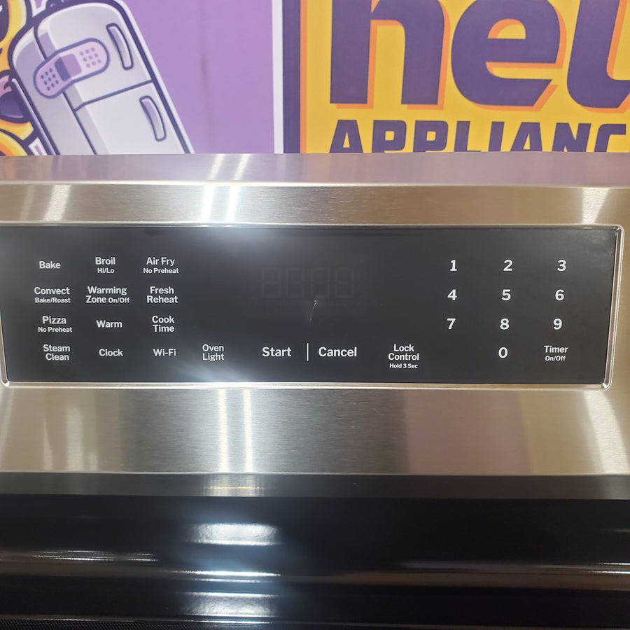 GE ENERGY STAR® 30" Free-Standing Electric Convection Range with No Preheat Air Fry and EasyWash™ Oven Tray GRF600AVSS - Scratch & Dent (Moderate)