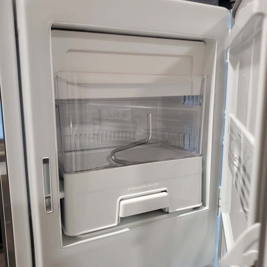Whirlpool French Door 30 cu ft Refrigerator in Fingerprint Resistant Stainless Finish with In-Door Water and Ice Maker - 30 cu. ft. WRFF3536SZ - Scratch & Dent (Minor)