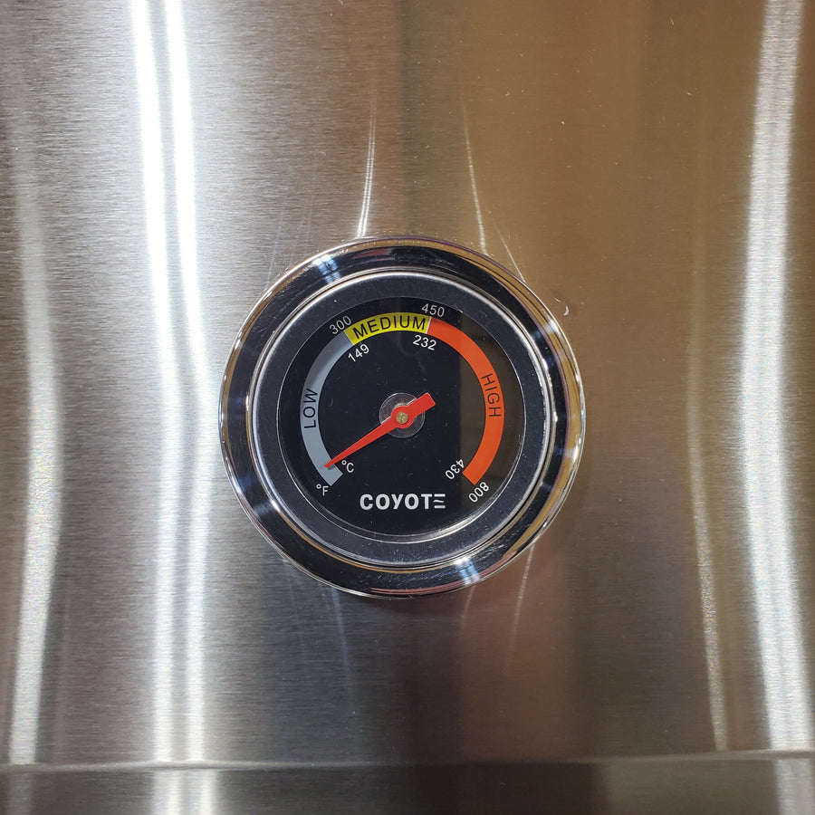 Coyote 36" Coyote Outdoor Living CL-Series Built-In Liquid Propane Gas (LP) Grill in Stainless Steel C3CL36LP - Open Box