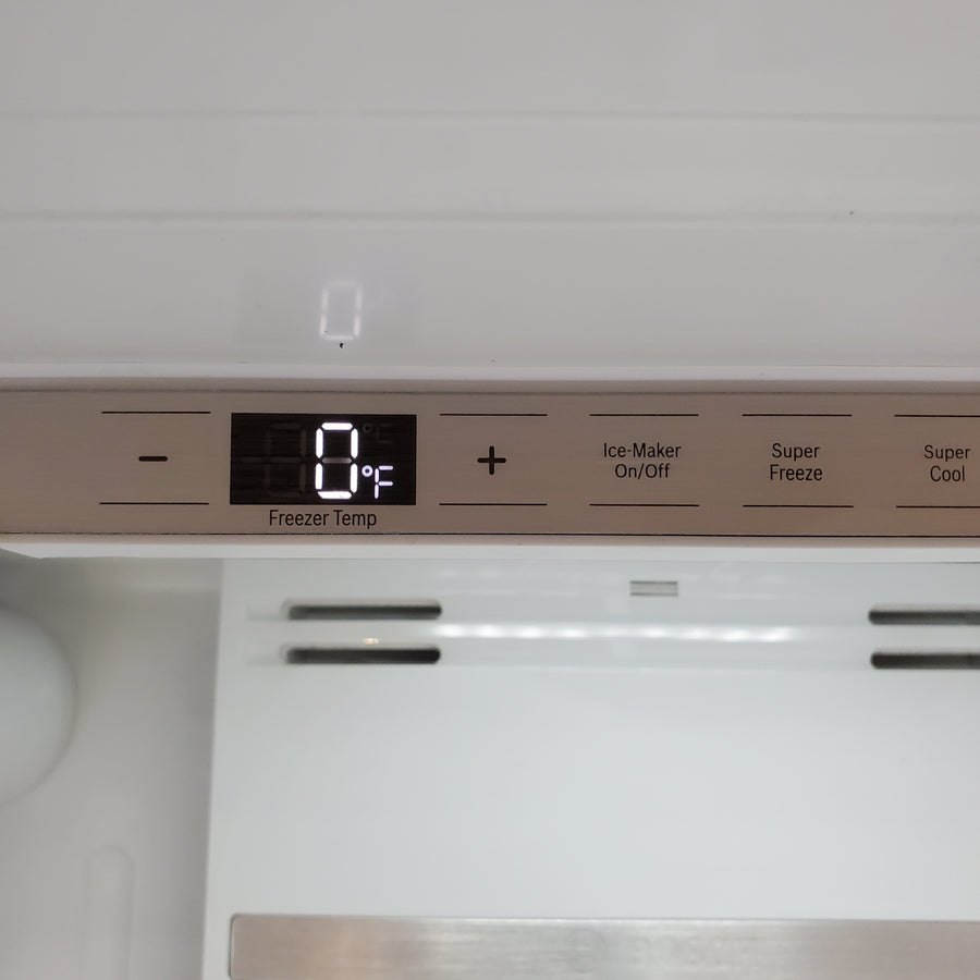 Bosch 800 Series 36 in. 20.7 cu. ft. French Door Refrigerator in Stainless Steel, Counter Depth B21CT80SNS - Certified Refurbished