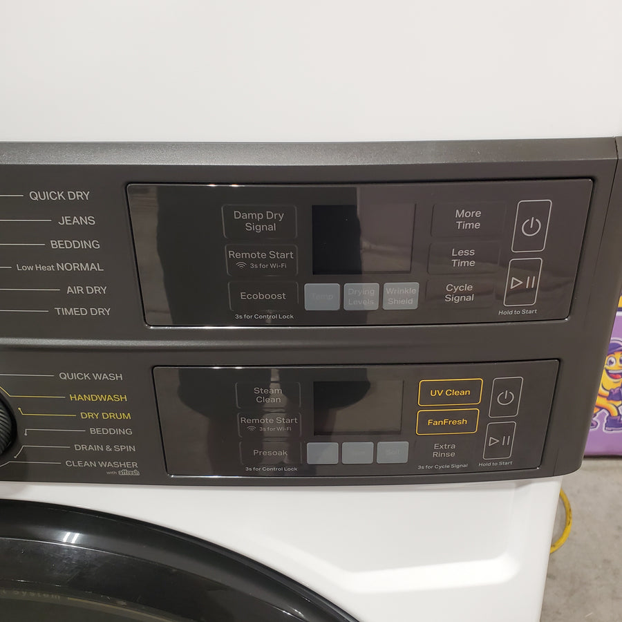 Whirlpool UV Clean 4.5-cu ft Front Load Washer and 7.4-cu ft Plug in Dryer Stacked Laundry Center in White WEF5727TW - Open Box