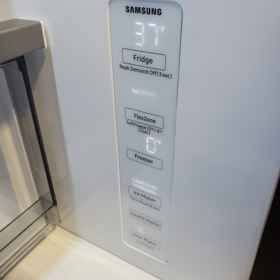 Samsung Bespoke 29 cu ft. 4-Door Standard Depth French Door Smart Refrigerator with Beverage Center Auto Fill Pitcher and Dual Ice Maker with Ice Bites™ in White Glass RF29BB86004M - Scratch & Dent (Major)