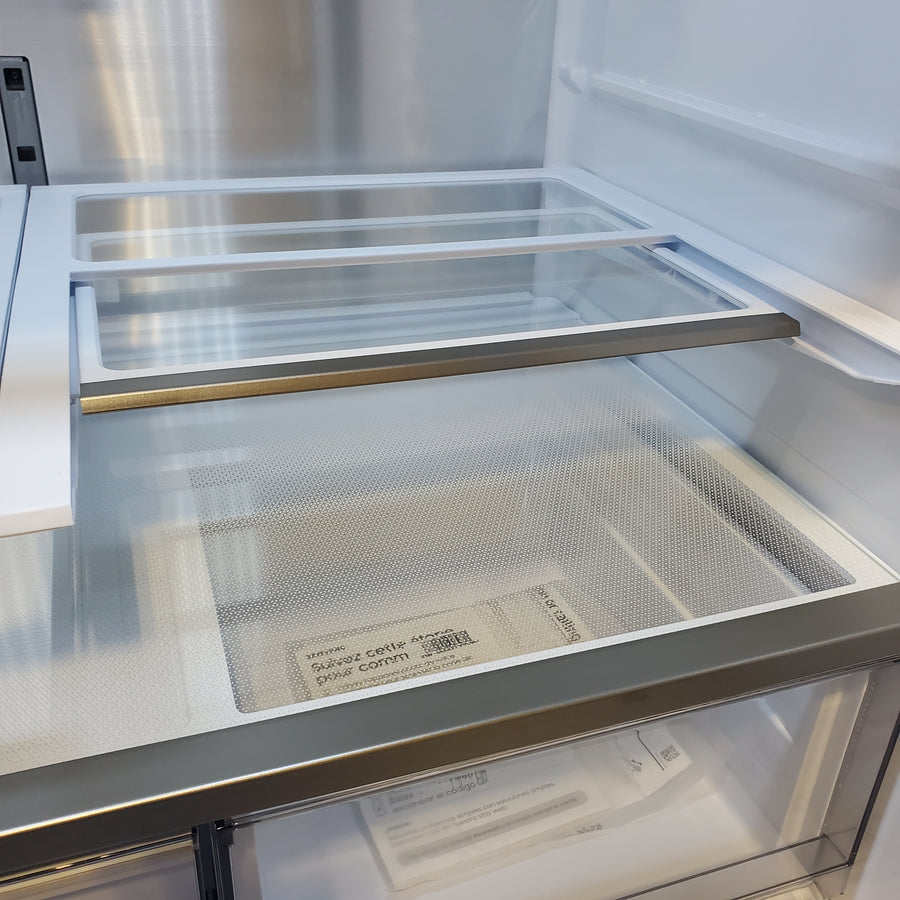 Samsung Bespoke 29 cu ft. 4-Door Standard Depth French Door Smart Refrigerator with Beverage Center Auto Fill Pitcher and Dual Ice Maker with Ice Bites™ in White Glass RF29BB86004M - Open Box