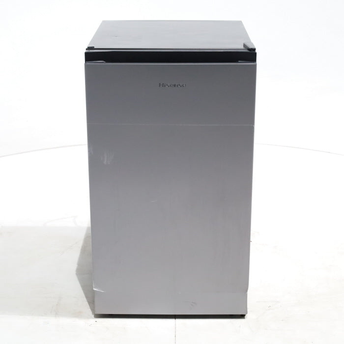 18.7 in. Silver ENERGY STAR Hisense 4.4 cu. ft. Mini Fridge with 2L Beverage Storage - Scratch & Dent - Minor