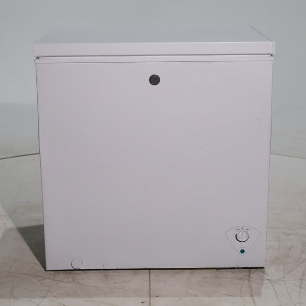 32.1 in. White GE 7.0 cu. ft. Chest Freezer with Storage Bins - Scratch & Dent - Minor
