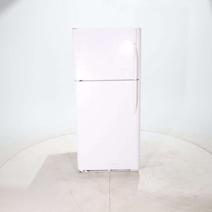 White Kenmore 21 cu ft Top Freezer Refrigerator with Ice Maker - Certified Refurbished