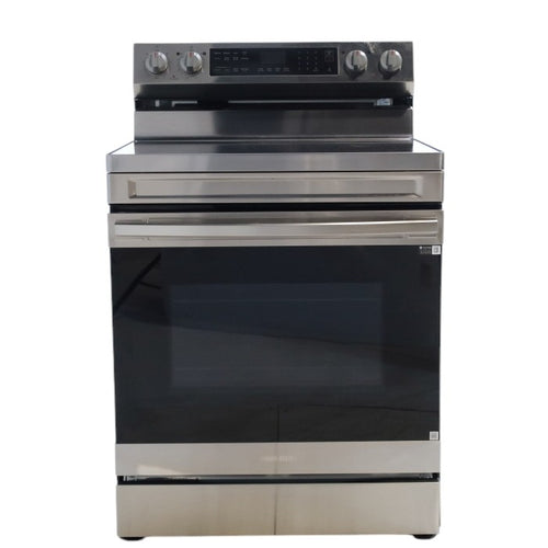 Pictures of Samsung 6.3 cu. ft. Smart Freestanding Electric Range with No-Preheat Air Fry & Convection in Stainless Steel - Scratch & Dent - Minor - Neu Appliance Outlet - Discount Appliance Outlet in Austin, Tx