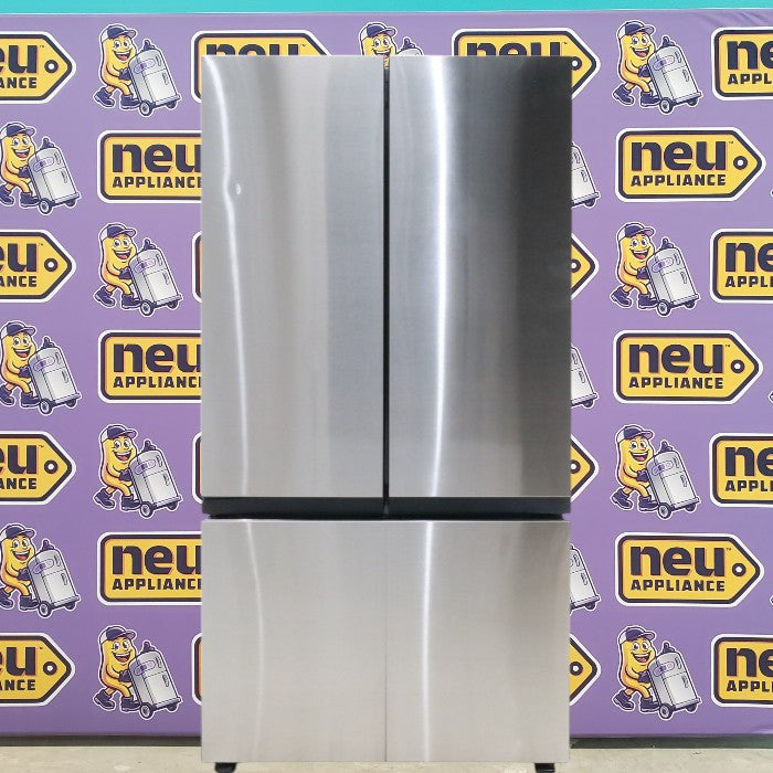 Pictures of Samsung Bespoke 3-Door French Door Refrigerator (30 cu. ft.) with Beverage Center™ in Stainless Steel with Auto Fill Water Pitcher RF30BB6600QL - Open Box - Neu Appliance Outlet - Discount Appliance Outlet in Austin, Tx
