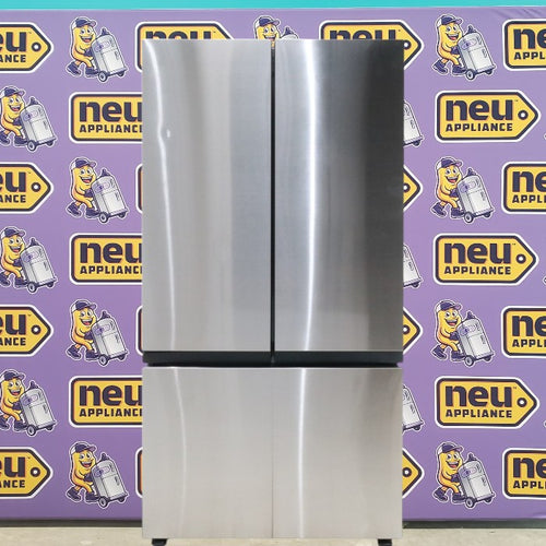 Pictures of Samsung Bespoke 3-Door French Door Refrigerator (30 cu. ft.) with Beverage Center™ in Stainless Steel with Auto Fill Water Pitcher RF30BB6600QL - Open Box - Neu Appliance Outlet - Discount Appliance Outlet in Austin, Tx