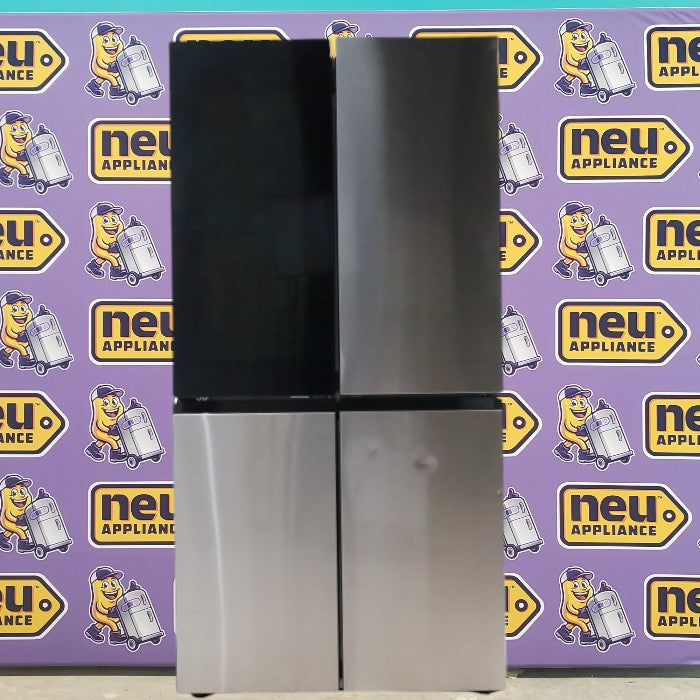 Bespoke 29 cu. ft. 4-Door Flex™ Refrigerator with Beverage Zone™ & Auto Open Door in Stainless Steel RF29DB9700QL - Scratch & Dent - Minor