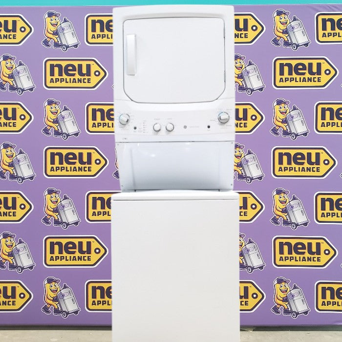 Pictures of GE 3.8 cu. ft. Laundry Center Washer and 5.9 cu. ft. Gas Dryer with Electro-Mechanical Rotary Dial Controls GUD27GSSMWW - Scratch & Dent - Minor - Neu Appliance Outlet - Discount Appliance Outlet in Austin, Tx