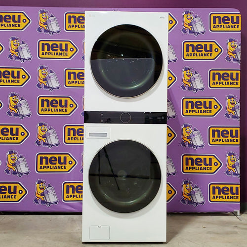 LG Front Load Wash Tower with Center Control 4.5 Cu. Ft. Washer and 7.4 Cu. Ft. Dryer 3SD753 - WKE100HWA - Scratch & Dent (Minor)
