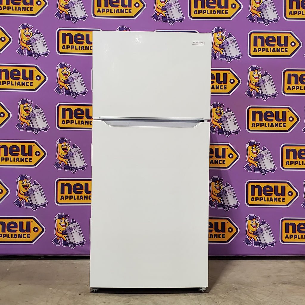 Frigidaire 30" Wide Garage Ready Top Freezer 18 Cu. Ft. Refrigerator with EvenTemp Cooling System and Spacious Interior Storage in White 24SD45 - FFTR1814WW - Scratch & Dent (Minor)