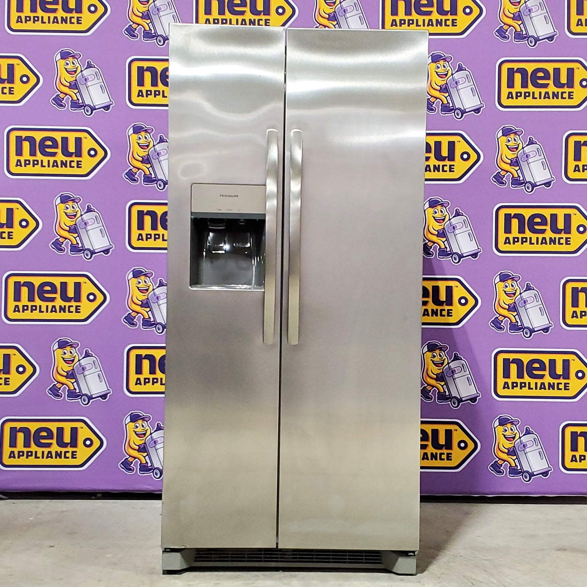 Frigidaire 33" Wide 22.3 cu. ft. ENERGY STAR Side by Side Refrigerator Stainless Steel with Exterior Water and Ice Dispenser 3SD1086 - FRSS2323AS - Scratch & Dent (Minor)