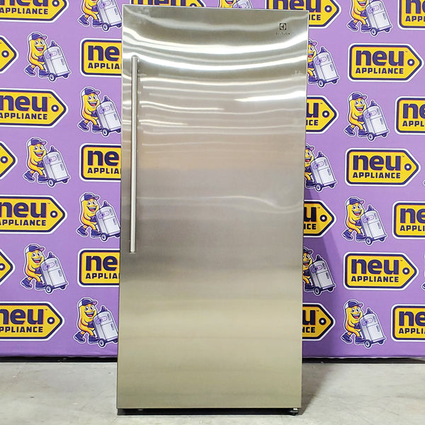 Electrolux 19 Cu. Ft. Single-Door Refrigerator 3SD833 - EI33AR80WS - Scratch & Dent (Minor)