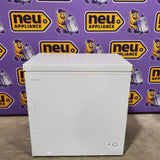 Vissani 7.0 cu. ft. Manual Defrost Chest Freezer with LED Light in White, Garage Ready 25132SD311 - HMCF7W5 - Scratch & Dent (Major)