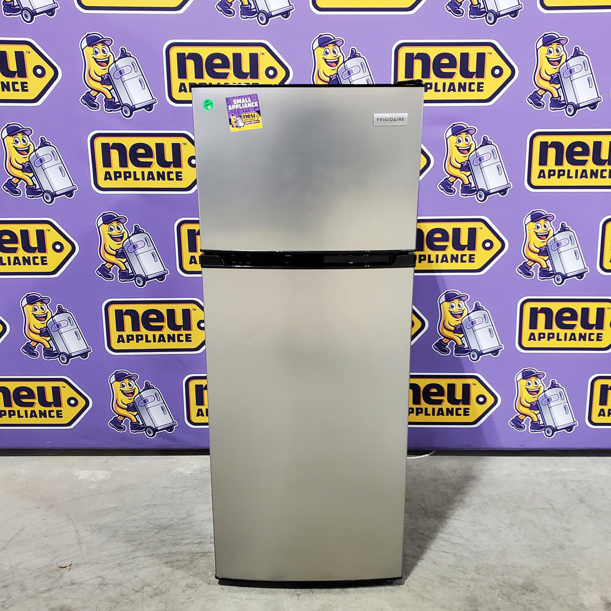 Frigidaire 7.5 cu. ft. Mini Refrigerator with Top Freezer in Stainless Look EFR780-6COM - Scratch & Dent (Moderate)