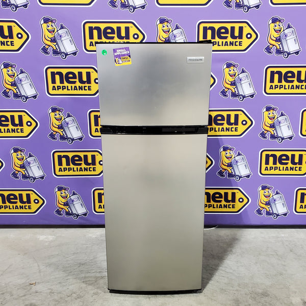 Frigidaire 7.5 cu. ft. Mini Refrigerator with Top Freezer in Stainless Look SA646 - EFR780-6COM - Scratch & Dent (Moderate)