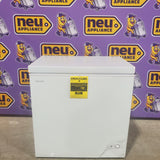Vissani 7.0 cu. ft. Manual Defrost Chest Freezer with LED Light in White, Garage Ready HMCF7W5 - Open Box