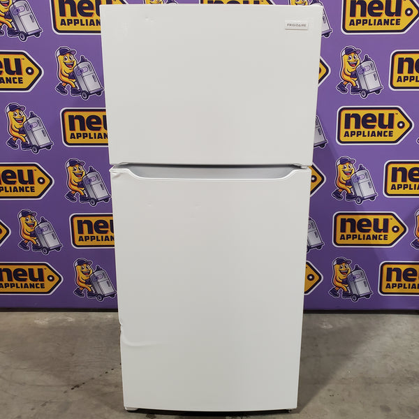 Frigidaire 20 Cu. Ft. Garage Ready Top Freezer Refrigerator 20231SD240 - FFHT2045XW - Scratch & Dent (Major)