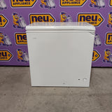 Vissani 6.9 cu. ft. Manual Defrost Chest Freezer in White, Garage Ready with LED Light Type DCM7QRWW - Scratch & Dent (Major)