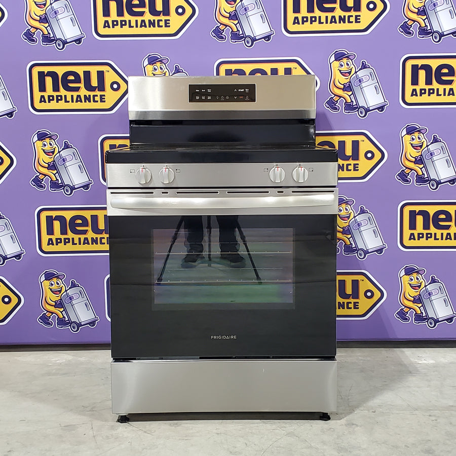 Frigidaire Fingerprint Stainless Steel Electric 30 Inch 5 Burner Ranch with Even Temp Element and Even Baking Technology FCRE306LAF - Scratch and Dent (Minor)