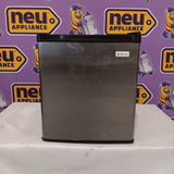Magic Chef 1.7 cu. ft. Mini Fridge in Stainless Steel SA639 - MCBR170S - Scratch & Dent (Moderate)