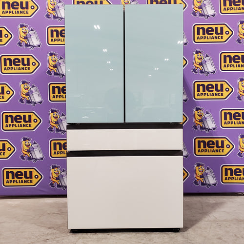 Pictures of Samsung Bespoke 29 cu ft. 4-Door Standard Depth French Door Smart Refrigerator with Beverage Center Auto Fill Pitcher and Dual Ice Maker with Ice Bites™ in White Glass 4SD408 - RF29BB86004MAA - Open Box - Neu Appliance Outlet - Discount Appliance Outlet in Austin, Tx