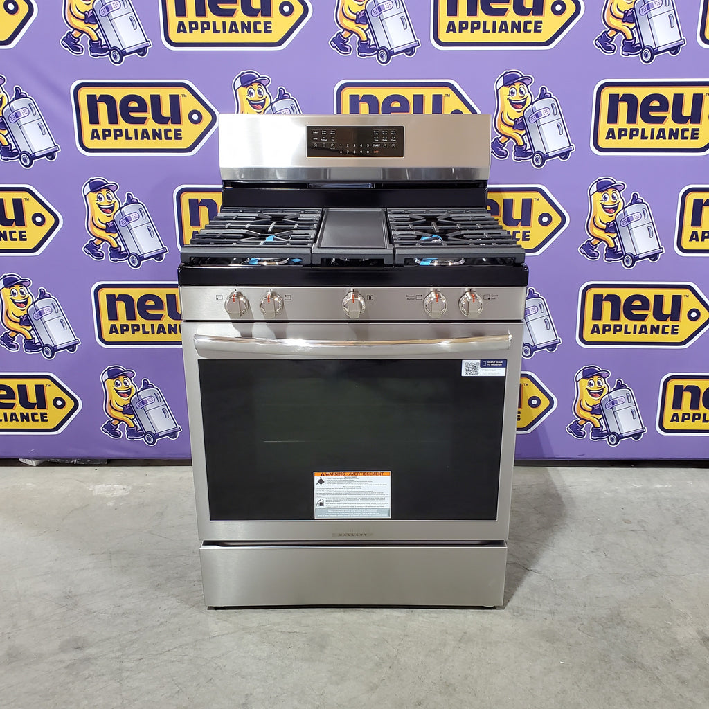 Pictures of Frigidaire Gallery 6 cu. ft. 5 Burner Slide-In Gas Range with Total Convection and Air Fry, Smudge Proof Stainless Steel 20531SD491 - GCRG3060BF - Scratch & Dent (Minor) - Neu Appliance Outlet - Discount Appliance Outlet in Austin, Tx