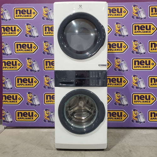 Pictures of Electrolux 300 Series Laundry Tower Single Unit Washer & Electric Dryer with LuxCare® Wash System in White ELTE7300AW - Scratch & Dent (Minor) - Neu Appliance Outlet - Discount Appliance Outlet in Austin, Tx