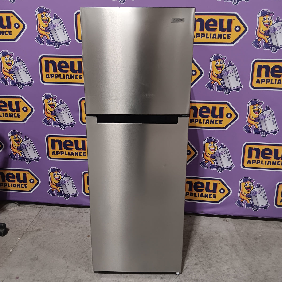 Vissani 10.1 cu. ft. Top Freezer Refrigerator in Stainless Steel 25137SD746 - MDTF10SS - Scratch & Dent (Minor)