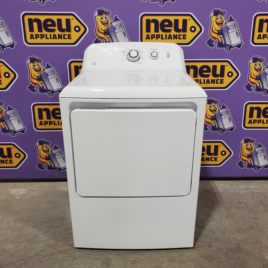 GE White Top Load 4.0 Cu. Ft. Capacity Washer with Stainless Steel Wash Basket GTW325ASWWW - New in Box and GE 6.2 cu. ft. Capacity Electric Dryer with Up To 120 ft. Venting and Shallow Depth 16206 - GTX33EASK1WW - Scratch & Dent (Minor)