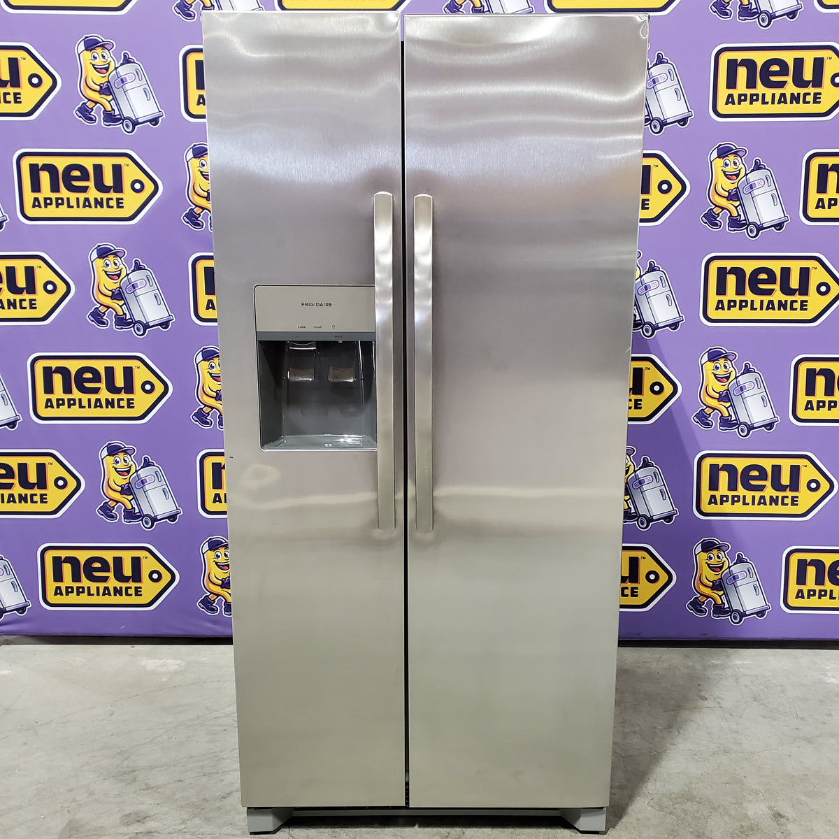 Frigidaire 33" Wide 22.3 cu. ft. ENERGY STAR Side by Side Refrigerator Stainless Steel with Exterior Water and Ice Dispenser 22136SD275 - FRSS2323AS - Scratch & Dent (Moderate)