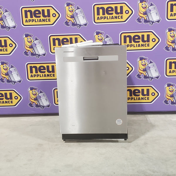 Whirlpool Fingerprint Resistant Stainless Steel Quiet Dishwasher with Boost Cycle and Pocket Handle WDP540HAMZ - Scratch and Dent (Minor)