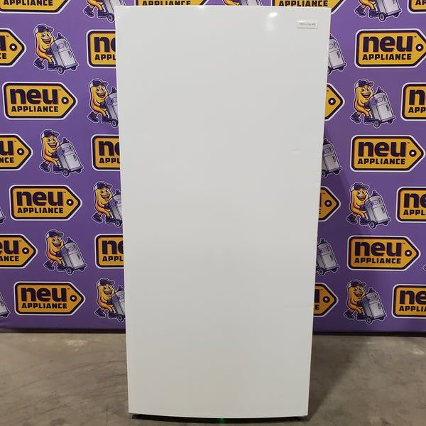 Frigidaire 20 Cu. Ft. Energy Star Garage Ready Upright Freezer in White 22136SD343 - FFUE2022AW - Scratch & Dent (Moderate)