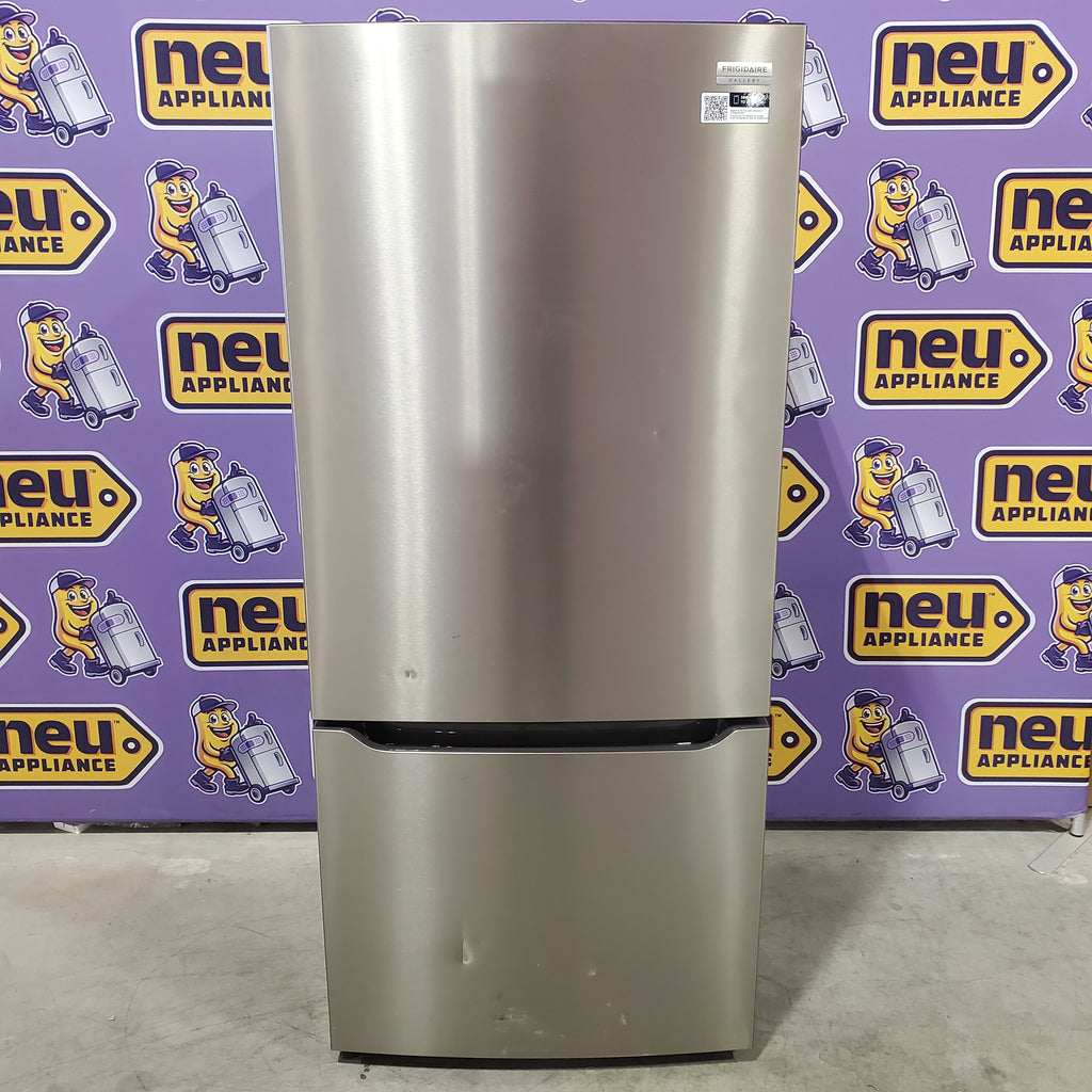 Pictures of Frigidaire Gallery 20 Cu. Ft. Standard-Depth Bottom Freezer Refrigerator 31134SD210 - GRBN2012AF - Scratch & Dent (Major) - Neu Appliance Outlet - Discount Appliance Outlet in Austin, Tx